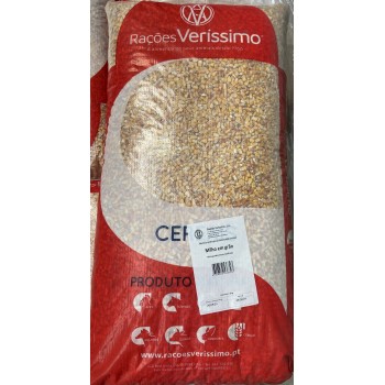 Dist. de Rações Veríssimo | MISTURA DE CEREAIS - MILHO EM GRÃO 25Kg (Aves, Bovinos, Ovinos, Caprinos, Equinos, Suínos, Roedores)